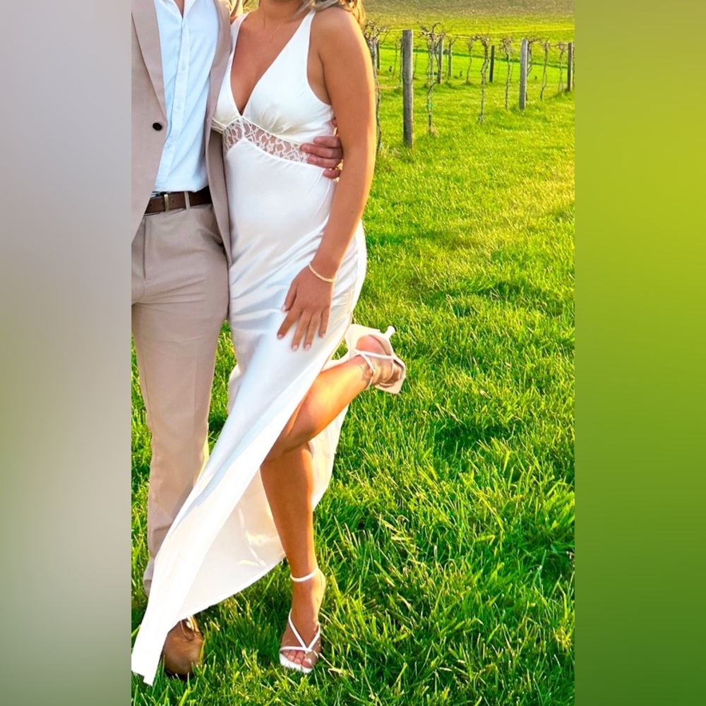Hello molly white Macy dress
